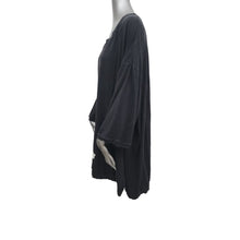 Load image into Gallery viewer, MAGNOLIA PEARL Oversized Tunic Top Shirt Black Moon Stars Applique Boho OS