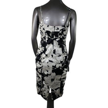 Load image into Gallery viewer, David Meister Black White Floral Dress 2
